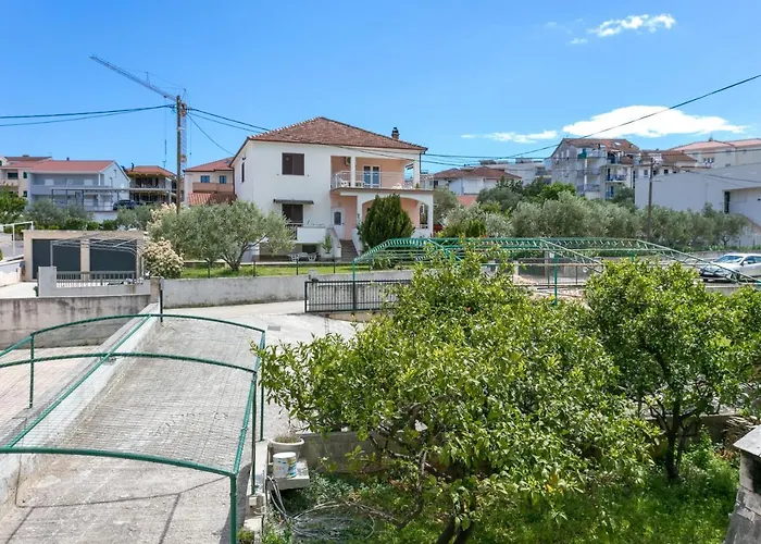 Okrug Gornji 9693a *