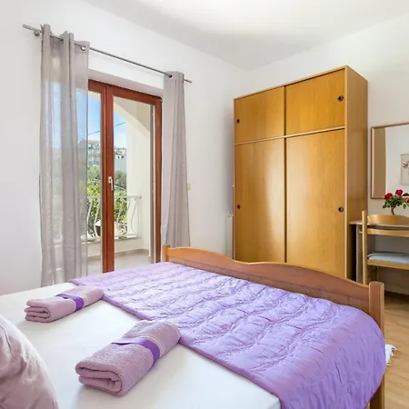 شقة Okrug Gornji 9693a