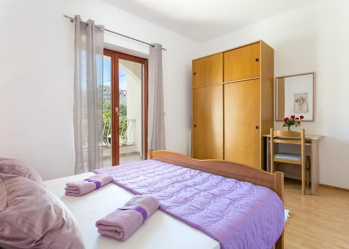 Appartement Okrug Gornji 9693a