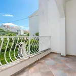 Okrug Gornji 9693a Appartamento
